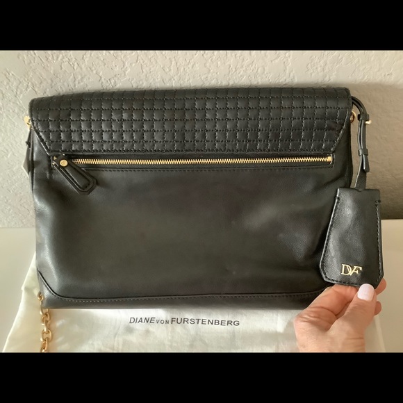 ❌SOLD DVF Mimosa Quilted Ted Shoulder Luxury Bag Black With Gold Chain NWT - Picture 5 of 13